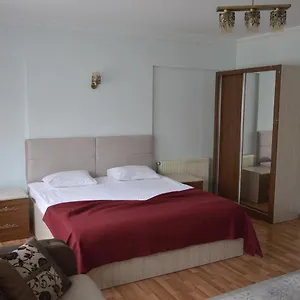 Apart Otel Bahceli Apart